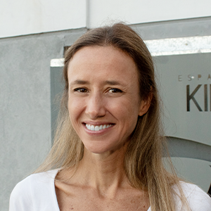 Celeste Alasino <br> Agile Coach & Trainer