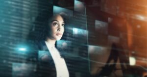Mujer bancaria en un entorno digital